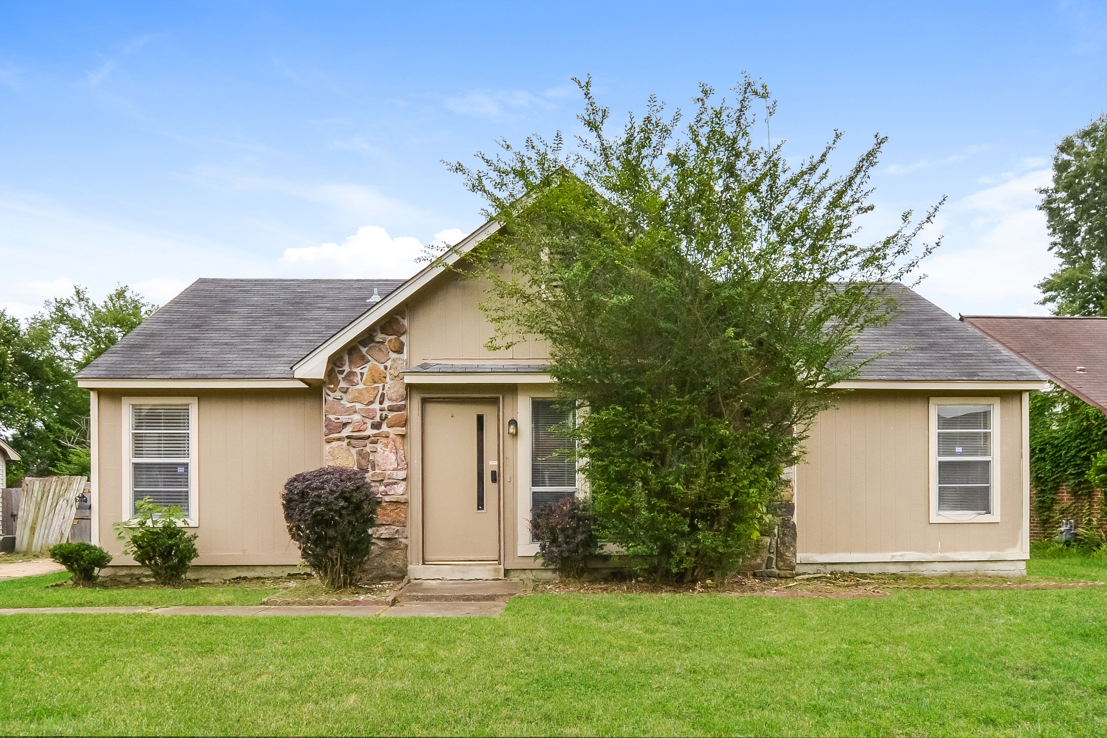 7065 Markim Dr Memphis, TN 38133